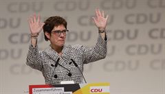 Nov Merkelov. Kdo je ena, kter se dostala do ela CDU?