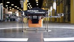 Amazon bude rozvet zbo v dronech. Zskal povolen k testm