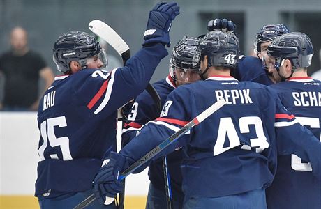 Hokejisté Slovanu Bratislava se budou radovat maximáln ve slovenské lize.