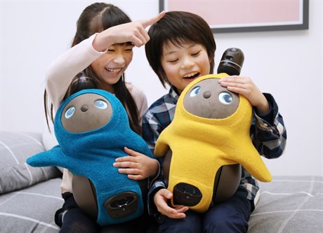Lovot. V Japonsku byl představen nový robotický domácí mazlíček