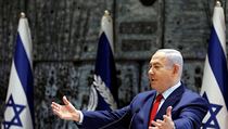 Izraelsk premir Benjamin Netanjahu, jeho vlda oznmila rozputn...