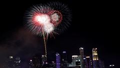 V Singapuru vstoupili do nového roku v pt hodin stedoevropského asu a...