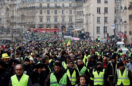 I přes potyčky byly demonstrace v Paříži tentokrát klidnější.