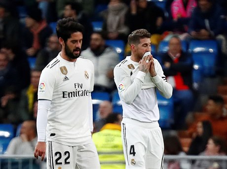 Fotbalisté Realu Madrid utrpěli ostudný debakl s Barcelonou.