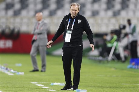 Vyhozený trenér thajské reprezentace Milovan Rajevac.