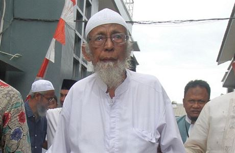 Indonéský islámský duchovní Abu Bakar Bashir, duchovní vdce teroristické...