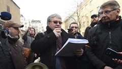 Exekutor Ivo Luhan zahájil exekuci budovy Jeseniov ulici na ikov