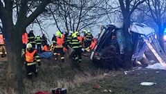 Při nehodě autobusu v Bulharsku zemřelo nejméně 15 lidí, dalších 27 utrpělo zranění