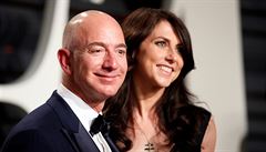 Nejbohatm lovkem svta je dl f Amazonu Bezos. Kellner se dostal do prvn stovky