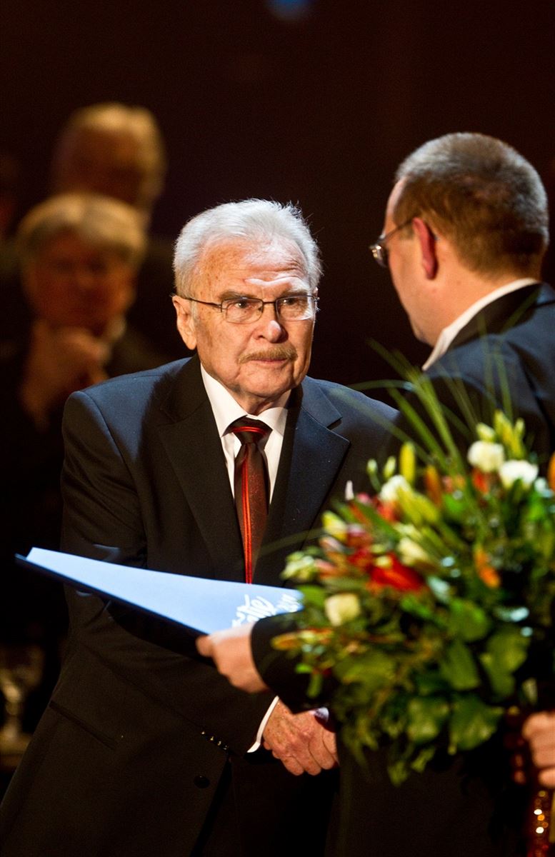 Ludk Munzar získal v roce 2012 cenu Thálie za celoivotní dílo.