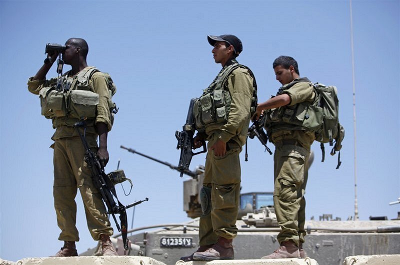 Izrael�tí vojáci (ilustra�ní foto)