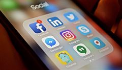 Uživatelé Facebooku a Instagramu se potýkají s výpadky služeb