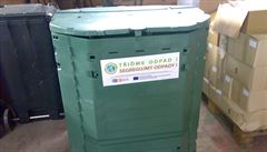 Náchod ji� n�kolik let nabízí bezplatnou záp�j�ku kompostér�.