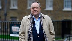 Exfa skotskch nacionalist Salmonda zatkli kvli podezen ze znsilnn