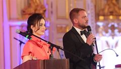 Z Reprezenta�ního plesu prezidenta republiky. Moderáto�i ve�era Alexandra...