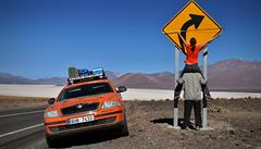 Chile  pou Atacama  1,5 metru veliká dopravní znaka .