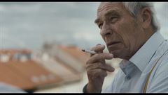 Alois �vehlík jako profesor Rypar. Snímek Na st�e�e (2019) Re�ie: Ji�í Mádl.