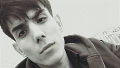 Afghánec Ismail Khawari. �védská aktivistka se ho sna�ila uchránit p�ed...