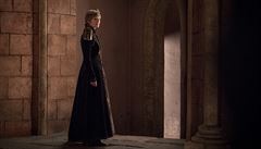 Hra o trny - 8. série: Lena Headeyová jako Cersei Lannister.