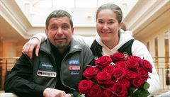 Trenér Petr Záhrobský a jeho dcera árka po prvním velkém úspchu - bronzu z...