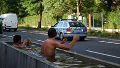 Truhlíky na Smíchov se promnily v bazény