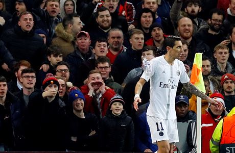 Angel Di Maria z PSG byl na stadionu Manchesteru United terem fanouk.