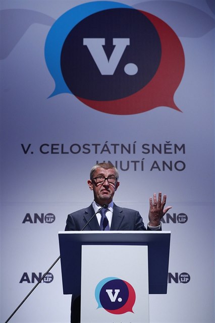 Předseda vlády Andrej Babiš během projevu na celostátním sněmu hnutí ANO.