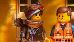 Lucy a Emmet. Snímek Lego píbh 2 (2019). Reie: Phil Lord a Christopher...
