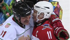 Putin zil pi hokeji. Zahrl si s bloruskm prezidentem a zvtzil 16:1