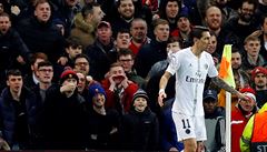 Angel Di Maria z PSG byl na stadionu Manchesteru United terčem fanoušků. | na serveru Lidovky.cz | aktuální zprávy