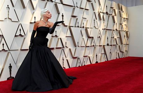 Hereka a zpvaka Lady Gaga. Oscarov galaveer 2019.