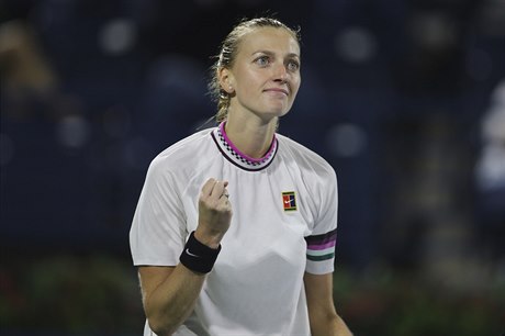 Petra Kvitová slaví postup do finále turnaje v Dubaji.