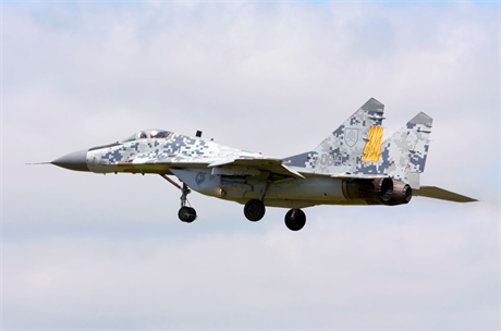 MiG-29AS v digitální kamuflái po modernizaci.