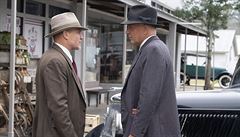 Woody Harrelson a Kevin Costner jako detektivové ve výslužbě. Snímek The... | na serveru Lidovky.cz | aktuální zprávy