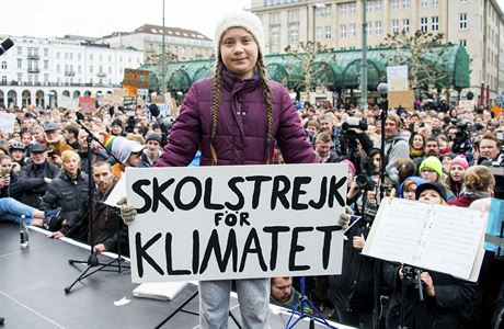 Ekologická aktivistka Greta Thunbergová vyburcovala tisíce lidí.