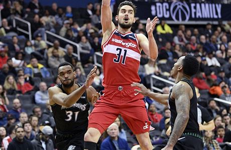 eský basketbalista Tomá Satoranský sahal v NBA po svém druhém triple doublu.