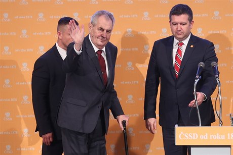 Prezident Miloš Zeman na sjezdu ČSSD oznámil, že sociální demokracii podpoří v...