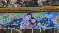Královská rodina Bhútánu se tí velké popularit