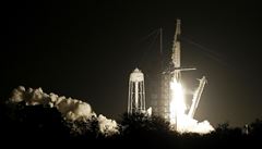Loď do kosmu nese již osvědčená raketa Falcon 9. | na serveru Lidovky.cz | aktuální zprávy