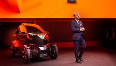 �éf Seatu Luca de Meo tu na tiskové konferenci p�edstavil malý elektromobil...