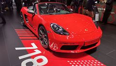 Porsche na autosalonu v Ženevě