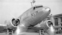 Douglas DC 3. Britská tajná služba si pro evakuaci československých zpravodajců...