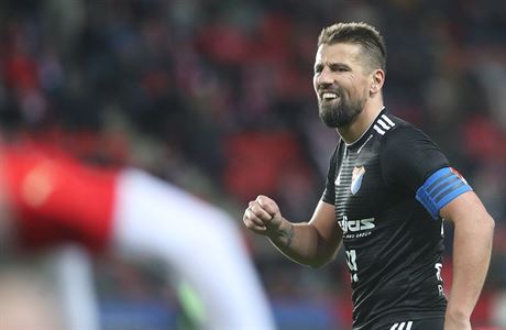Prvn liga - 24. kolo, Slavia vs. Bank Ostrava: hostujc Milan Baro se v...