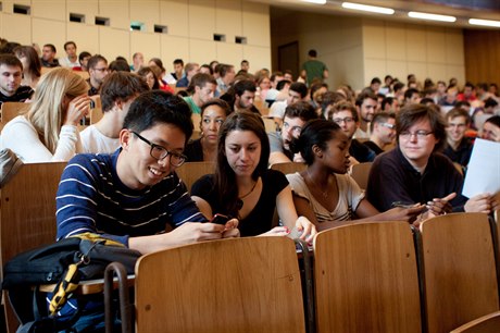 Studenti programu Erasmus (ilustraní snímek)