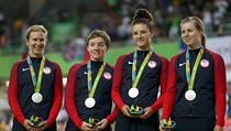 Kelly Catlinová se stříbrnou medailí z olympiády z Rio de Janeira.