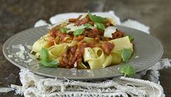 �o�ková omá�ka bolognese