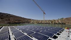 Chile testují plovoucí solární elektrárnu, která má poslouit k produkci isté...