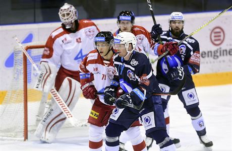 Zleva Jakub Galvas z Olomouce a Vclav Nedorost z Plzn.