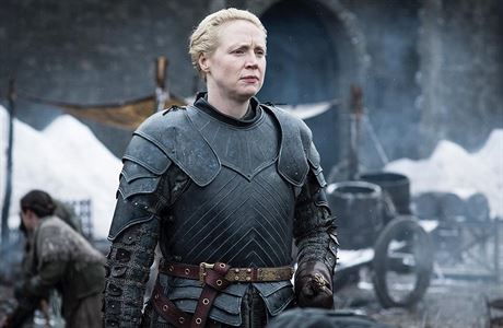 Hra o trny - 8. srie: Brienne z Tarthu (Gwendoline Christieov).