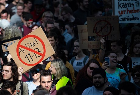 Proti reform autorských práv na internetu probhly i demonstrace.